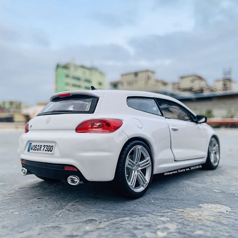 Car Model 1:24 Volkswagen VW Scirocco R