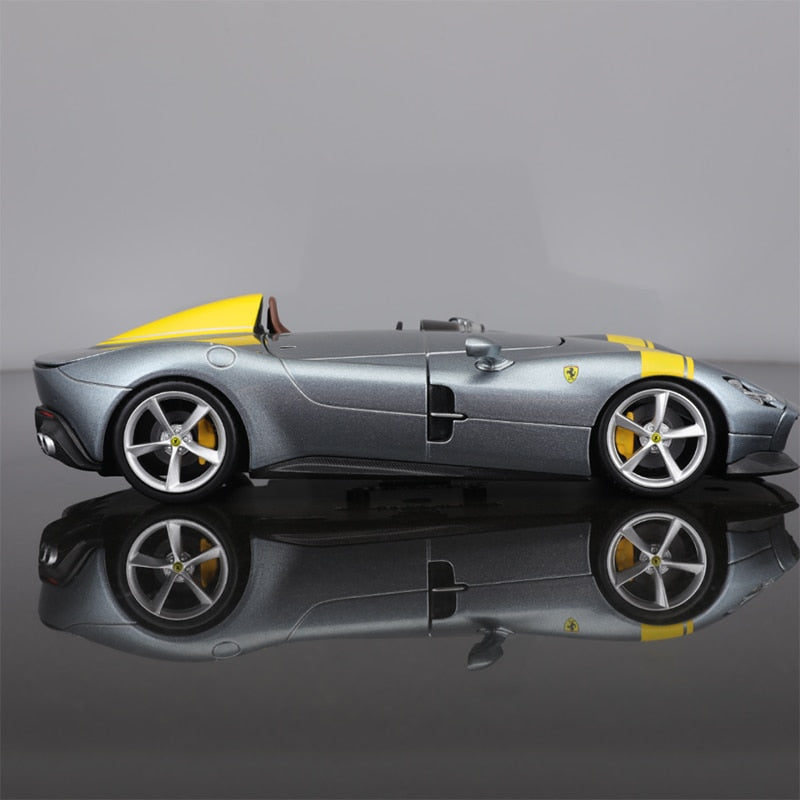 Car Model 1:24 Ferrari Monza SP1