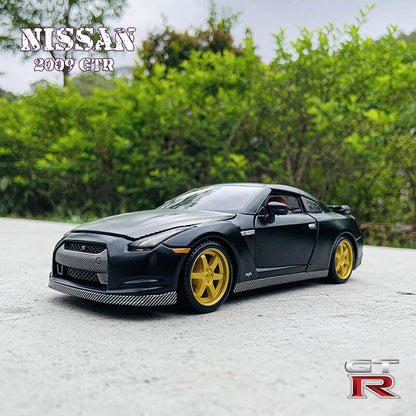 Car Model 1:24 1973 Nissan Skyline 2000GT-R KPGC110